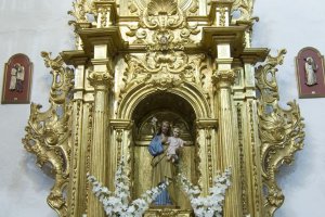 Alocen_Iglesia_Altar__San_Jose